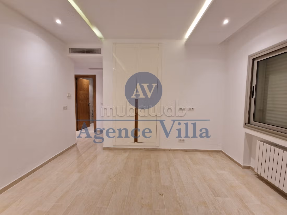 Appartement spacieux a la marsa plage