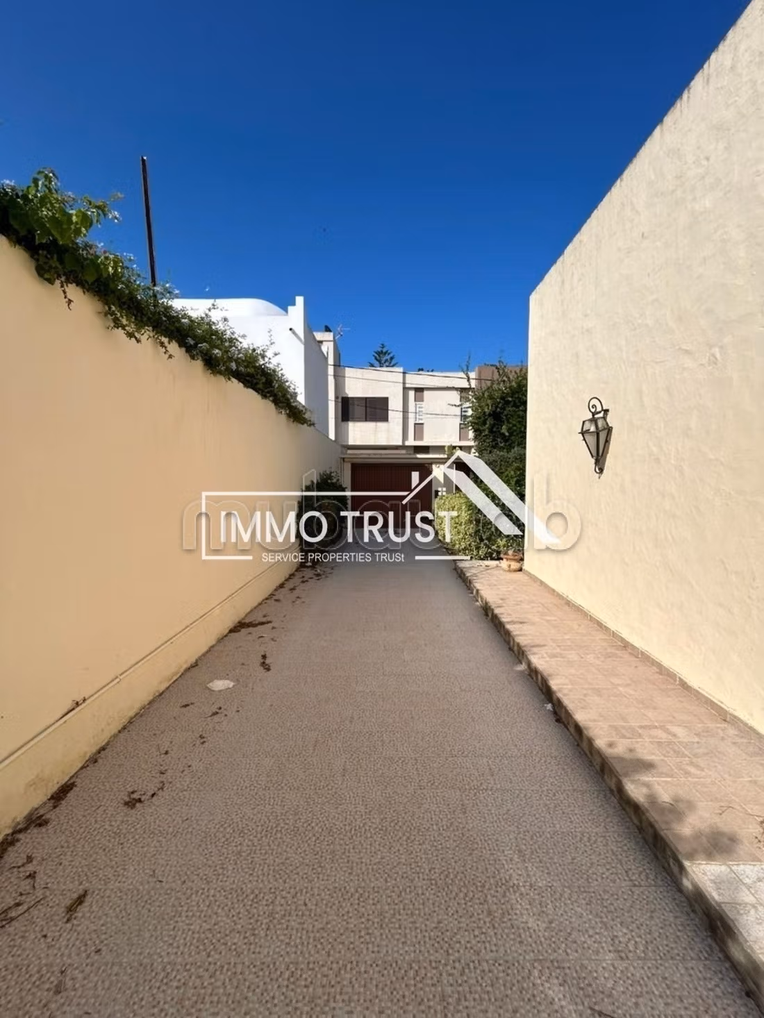 Single-storey Villa S4 with pool in La Soukra