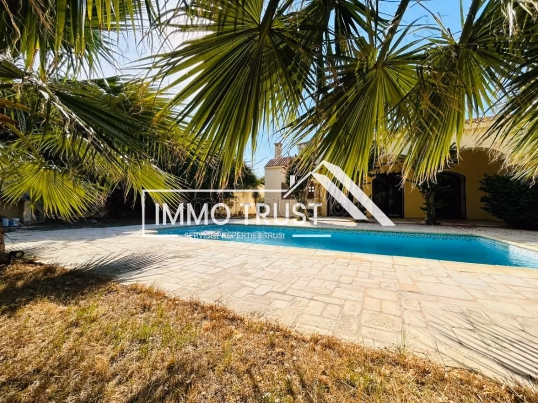 Single-storey Villa S4 with pool in La Soukra