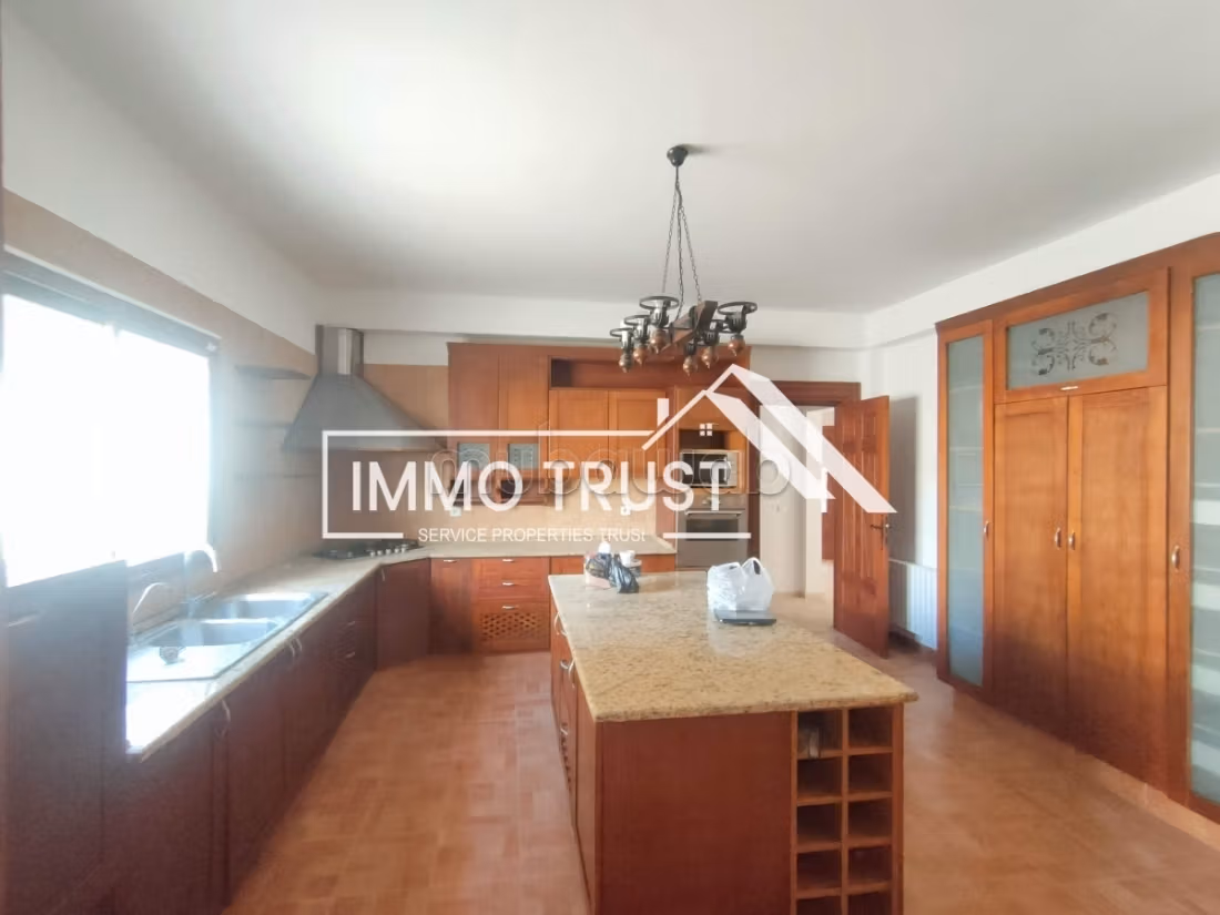 Single-storey Villa S4 with pool in La Soukra