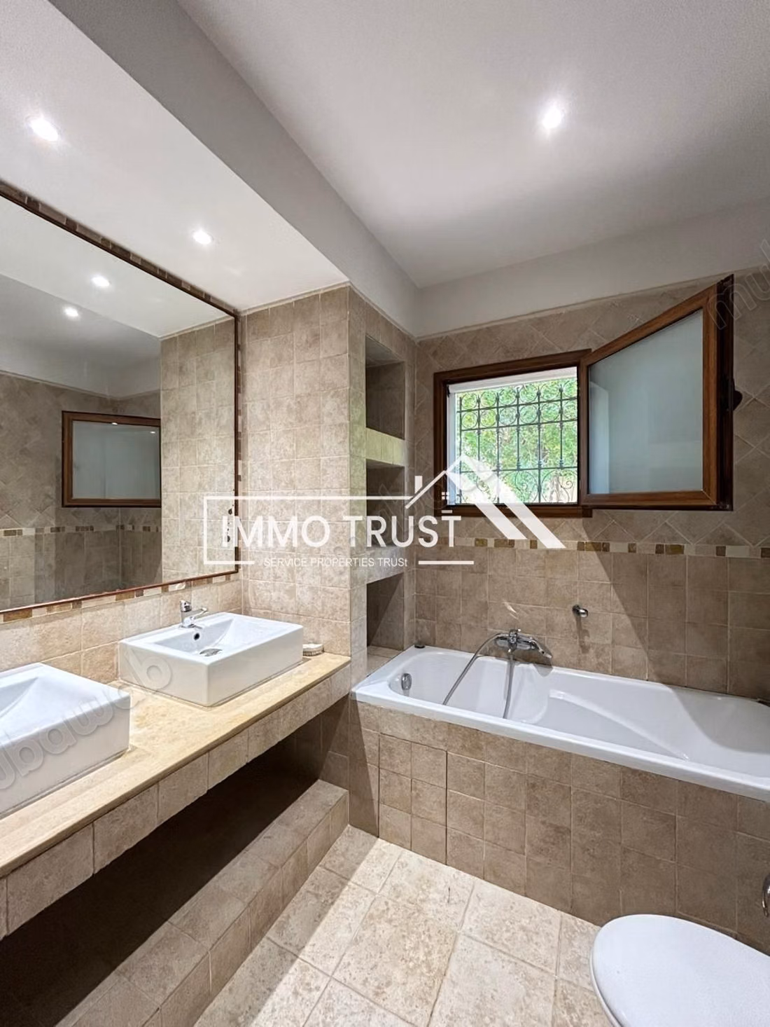 Single-storey Villa S4 with pool in La Soukra