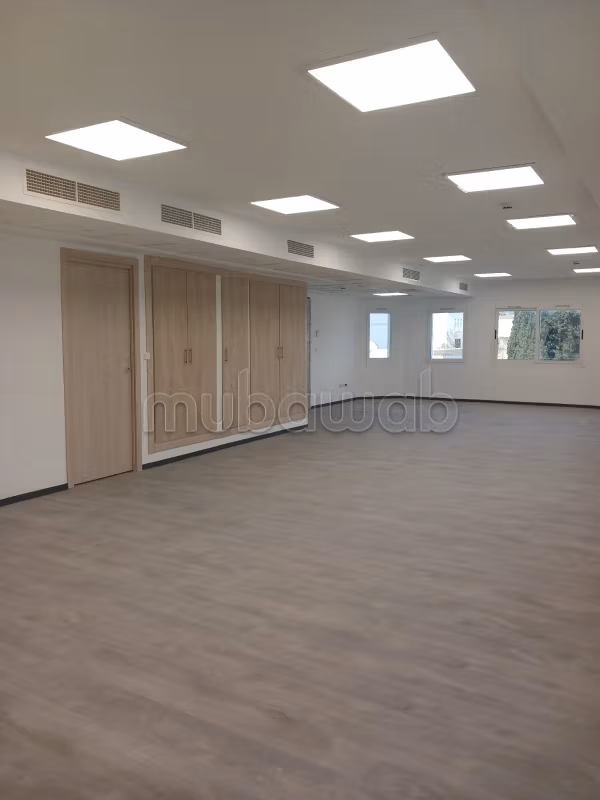 Location Bureau en open space au Centre Urbain Nord. Surface totale 410 m²