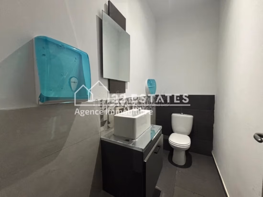 Ufficio H7 a Marsa