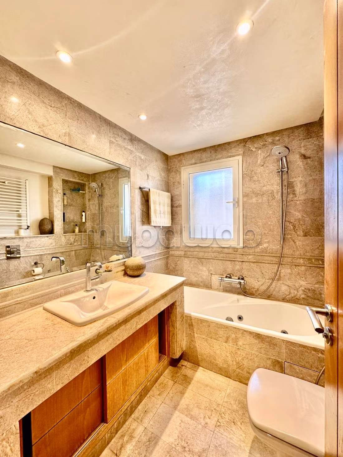 A VENDRE Appartement S3 aux Berges du lac 2