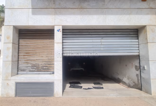 Local commercial de 450m² à Agdal 
idéal pour superette