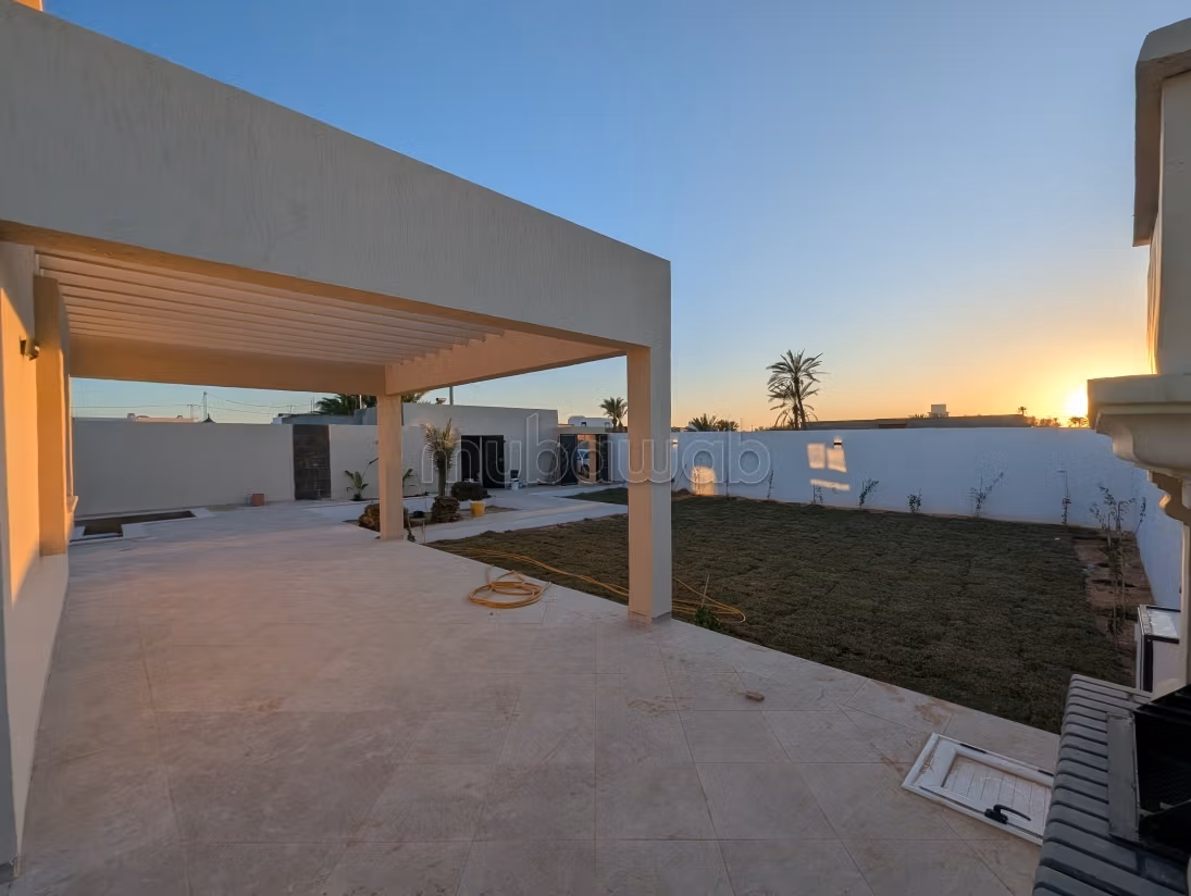 Villa skyline
