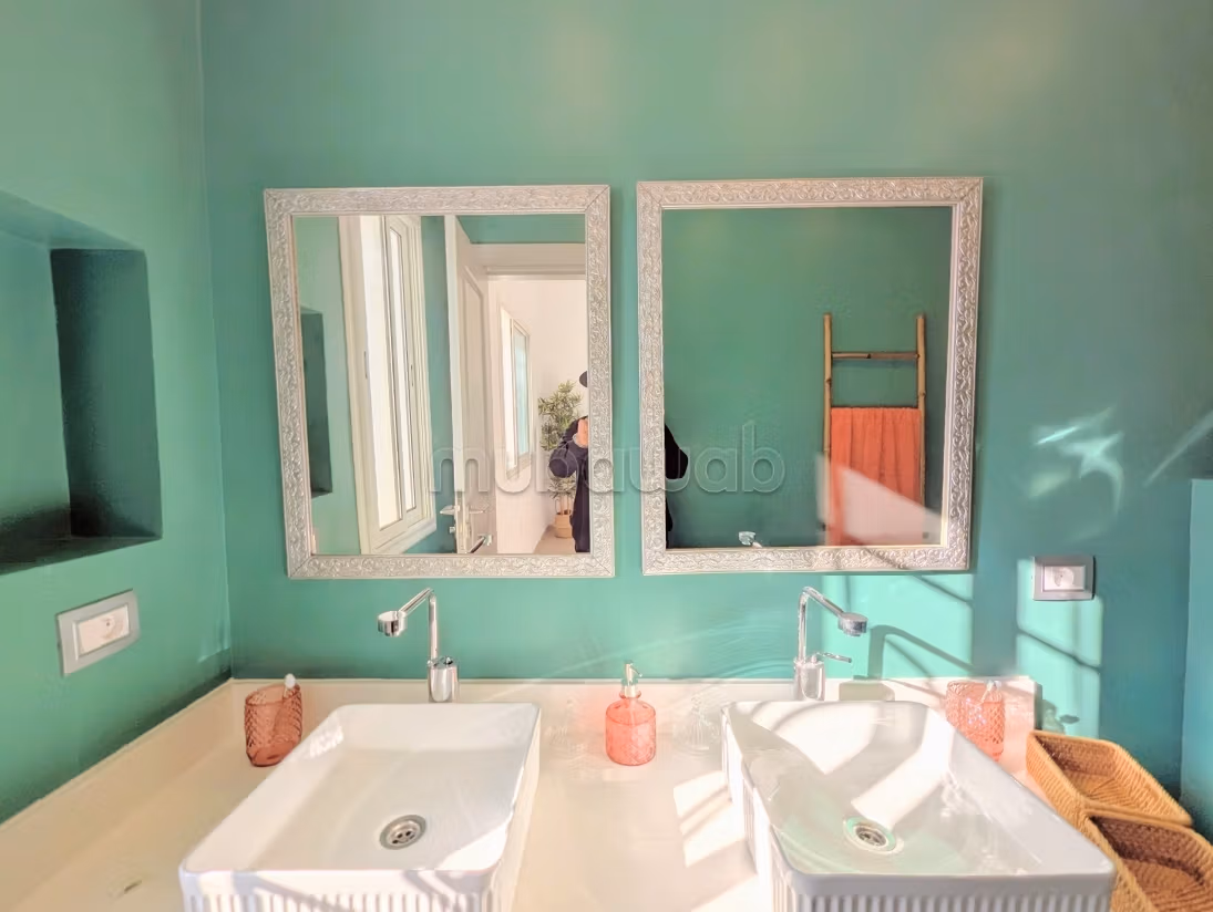 Proprietà in vendita a Djerba. 4 locali. Piscina e condizionatore