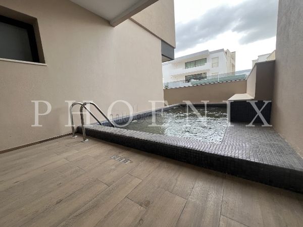 Appartement S2 neuf avec piscine aux JDC
