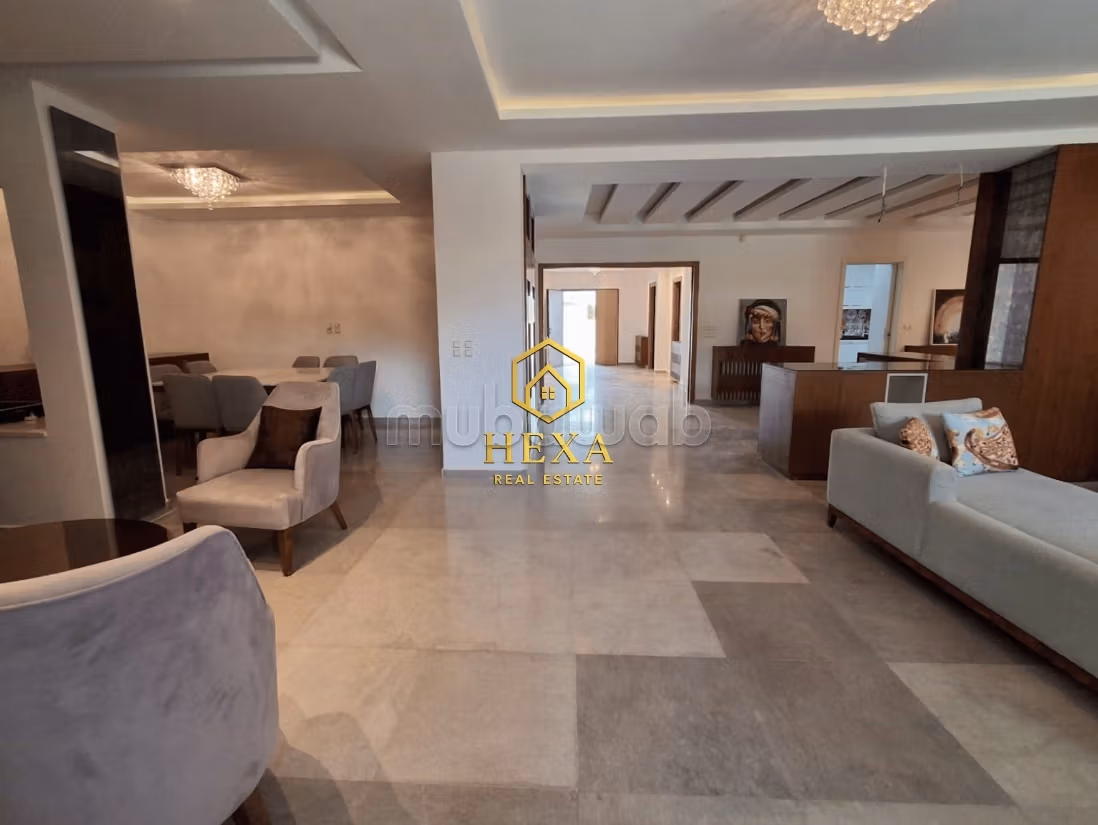 Villa S4 VUOTA o Arredata con giardino a Gammarth