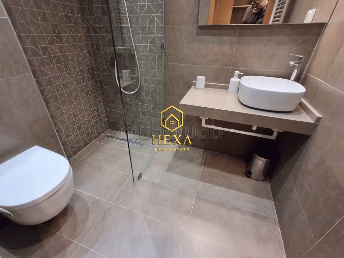 Villa S4 VUOTA o Arredata con giardino a Gammarth