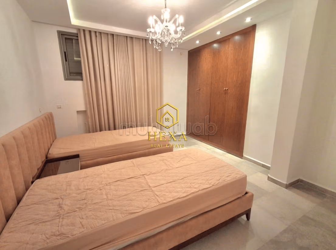 Villa S4 VUOTA o Arredata con giardino a Gammarth