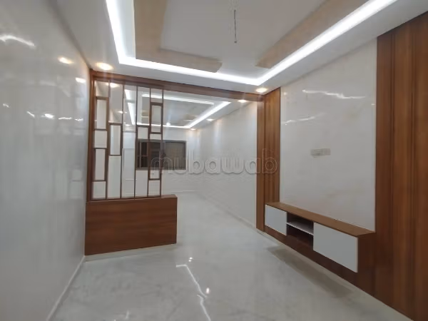 Superbe appartement à vendre à Al bassatine. 
3 belles chambres. 
Avec ascenseur