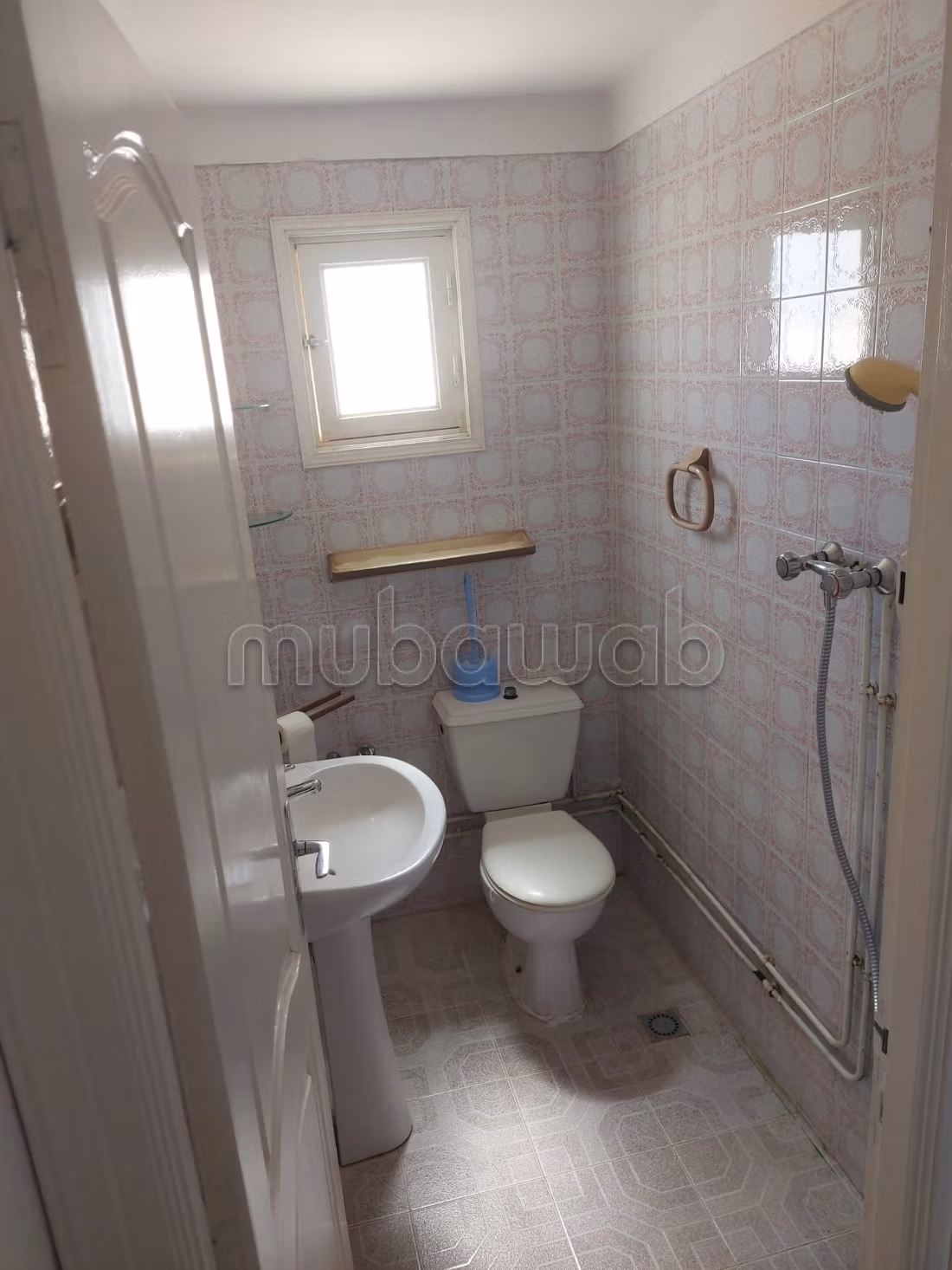 Appartamento con grande terrazza privata
