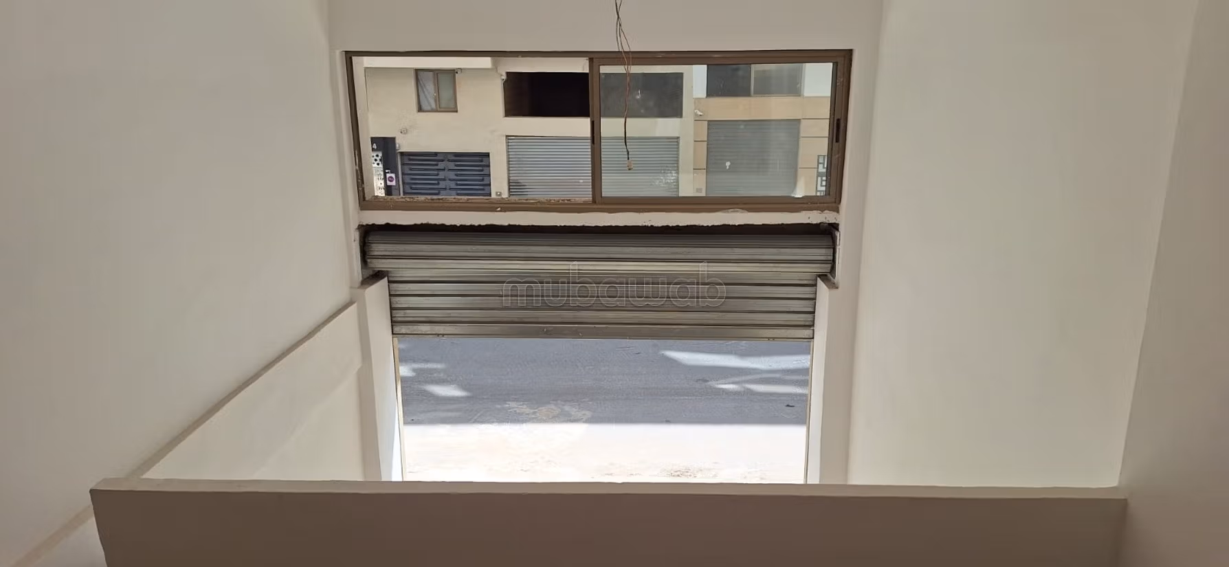 Local comercial a la venta de 48 m² con entreplanta