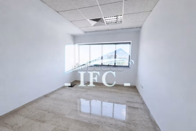 Bureau en 7 espaces 240m² Lac 1 IFCL1192