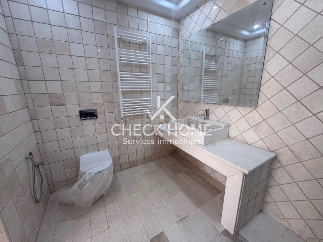 A vendre Villa neuve S4 à Hammamet sud Besbessia