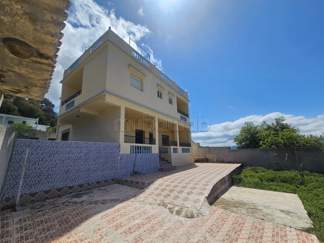 Villa à vendre avec vue exceptionnelle sur le Barrage Chérif Idrissi 
a Zinat Tétouan