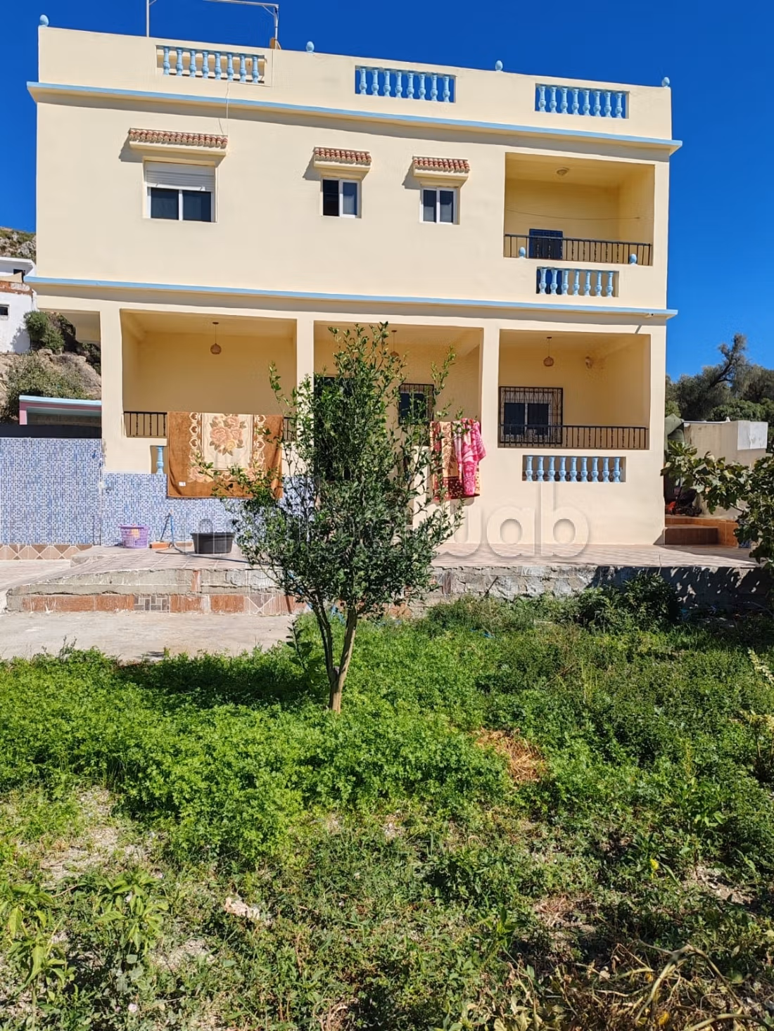 Villa à vendre avec vue exceptionnelle sur le Barrage Chérif Idrissi 
a Zinat Tétouan