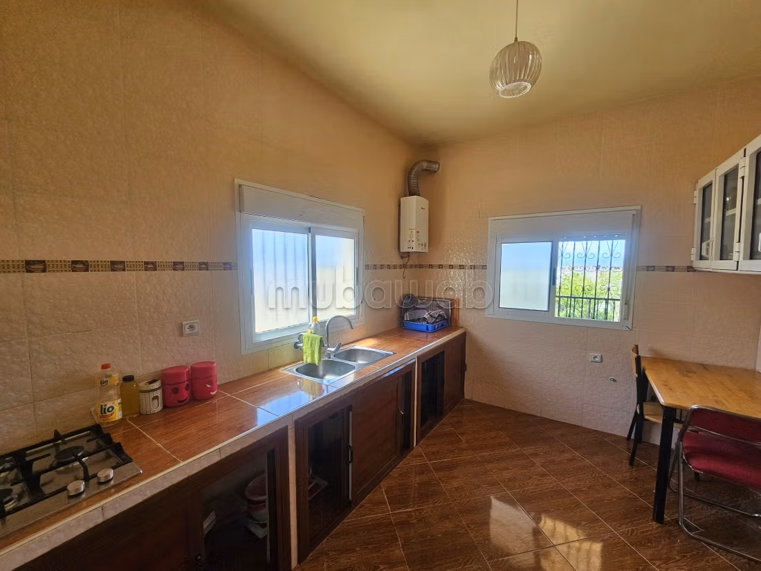 Villa à vendre avec vue exceptionnelle sur le Barrage Chérif Idrissi 
a Zinat Tétouan
