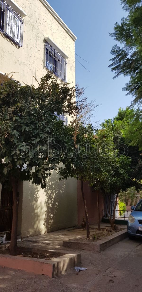 Maison à acheter à Amerchich. 9 chambres. Four encastré