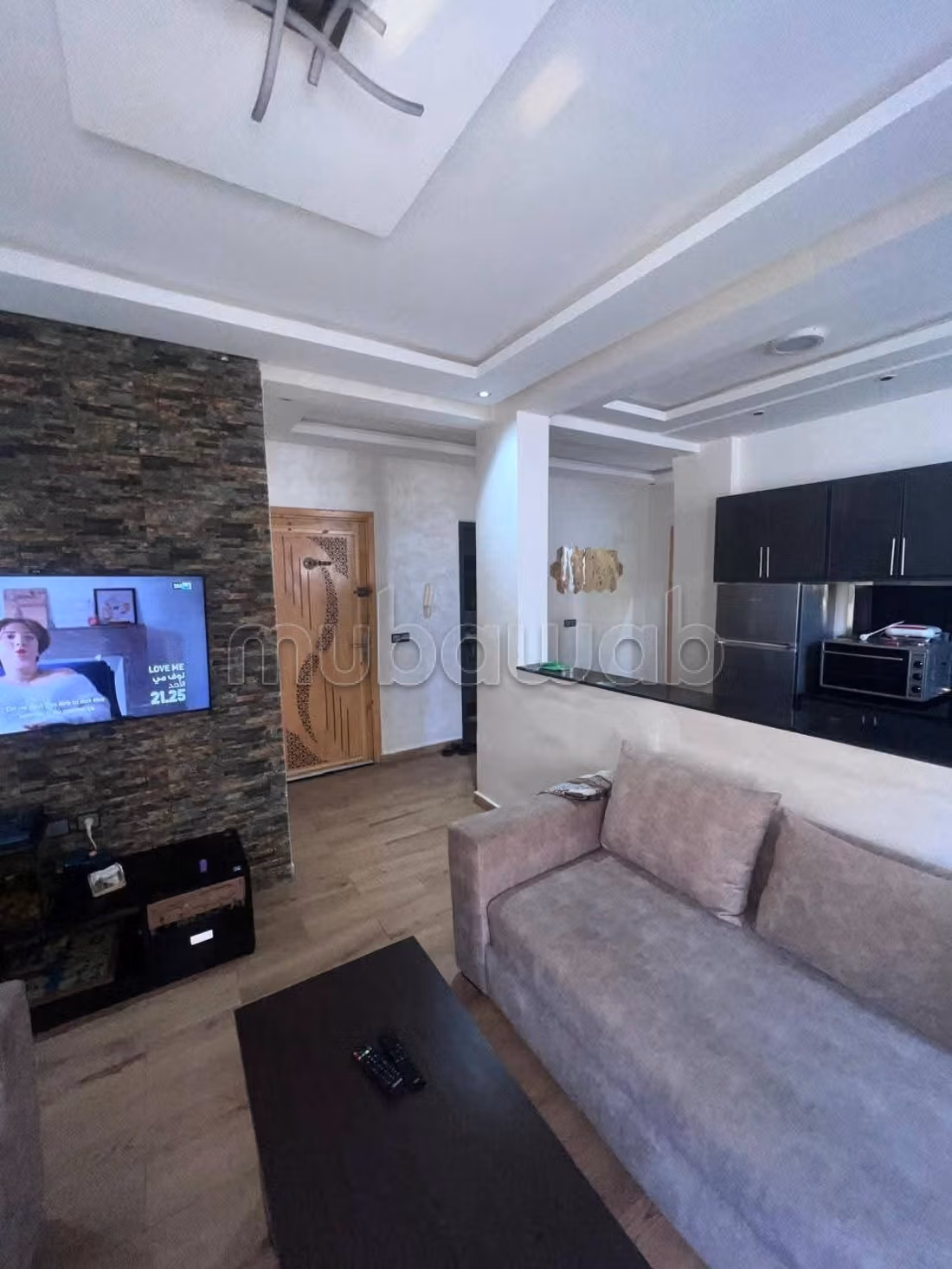 Appartement à l'achat à Hay Salam.
3 grandes pièces.
Bien meublé — 6
