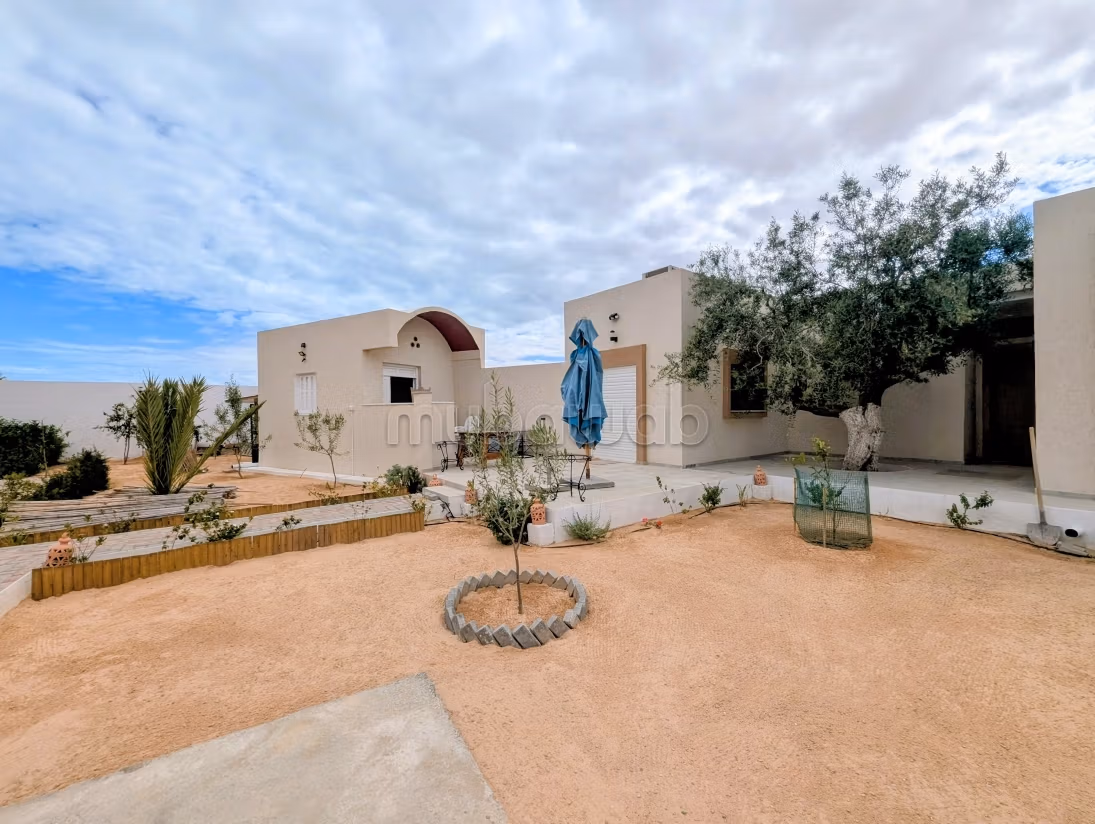 Villa attir