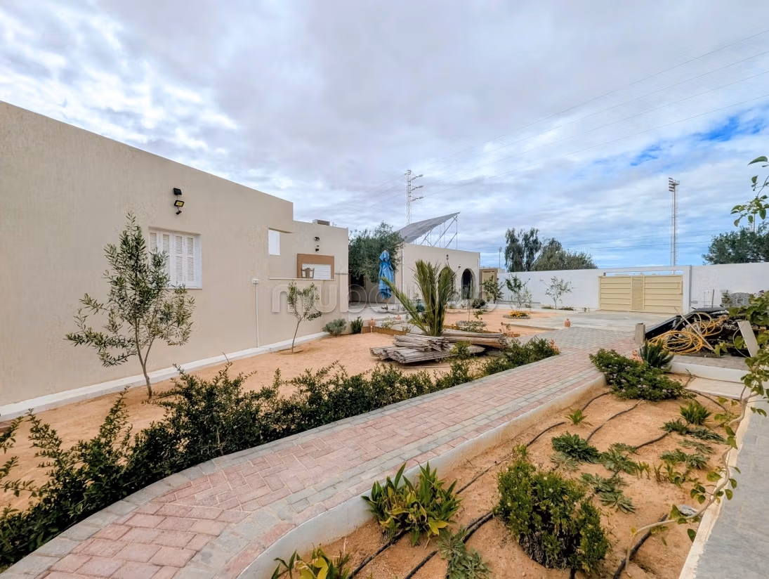 Villa attir