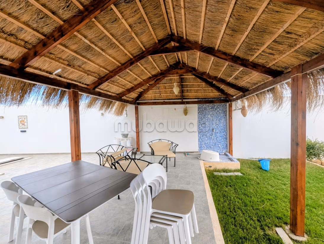 Villa attir