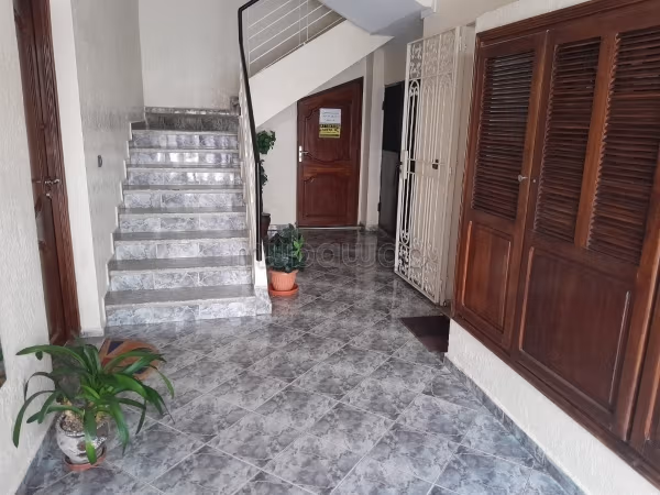 Mooie appartement goed gelegen