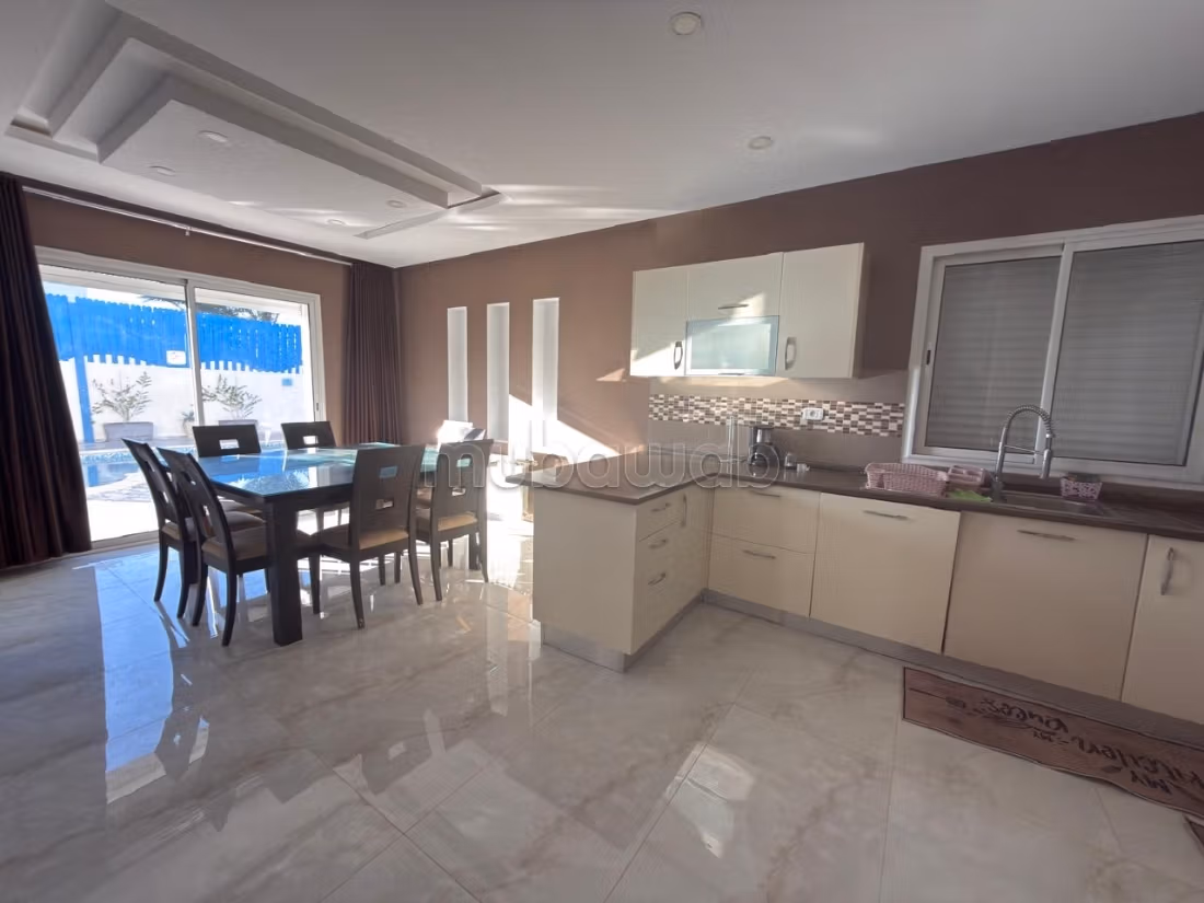 Villa à vendre d'Exception ZU – Proche Mer