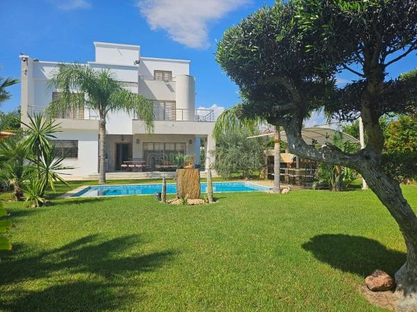 Vente Villa Yaser à Hammamet sud