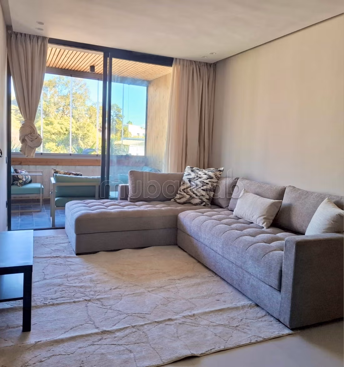 À louer – Superbe appartement meublé neuf avec terrasse à Oasis — 2