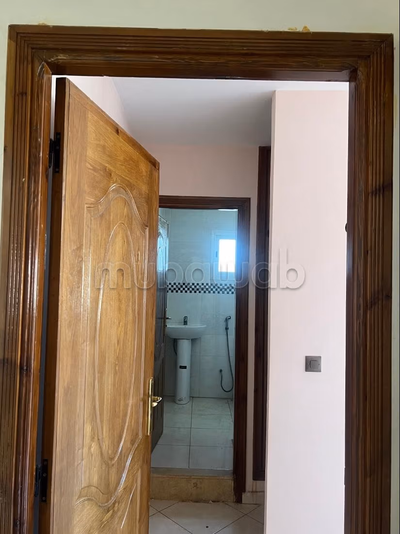 Appartement spacieux de 126 m² – 3ème étage – Quartier Al Izdihar, Berrechid