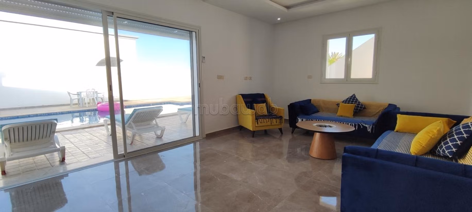 Villa with a zero-visibility pool in Djerba