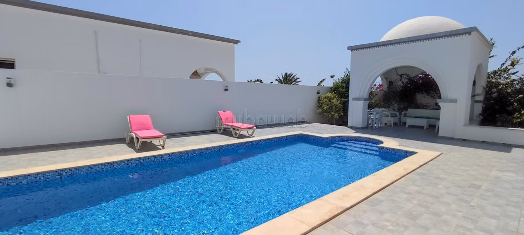 Villa with a zero-visibility pool in Djerba