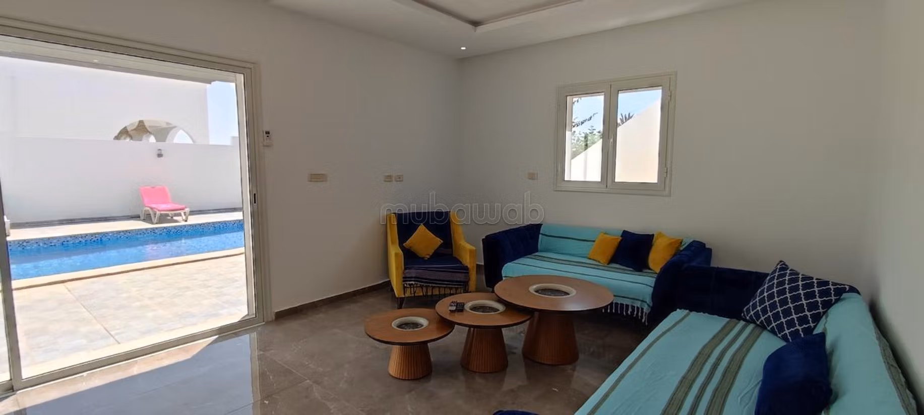 Villa with a zero-visibility pool in Djerba