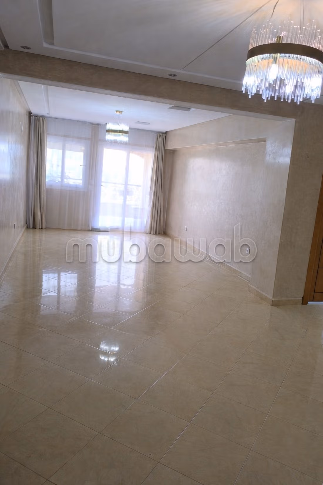 Bel appartement à vendre à Port Tanger ville. 3 chambres agréables. Bien meublé — 2