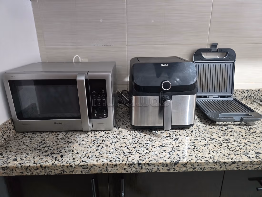 Appartamento ammobiliato con 2 camere da letto e piscina – a 5 minuti dalla spiaggia di El Mansouria – affitto a breve e lungo termine