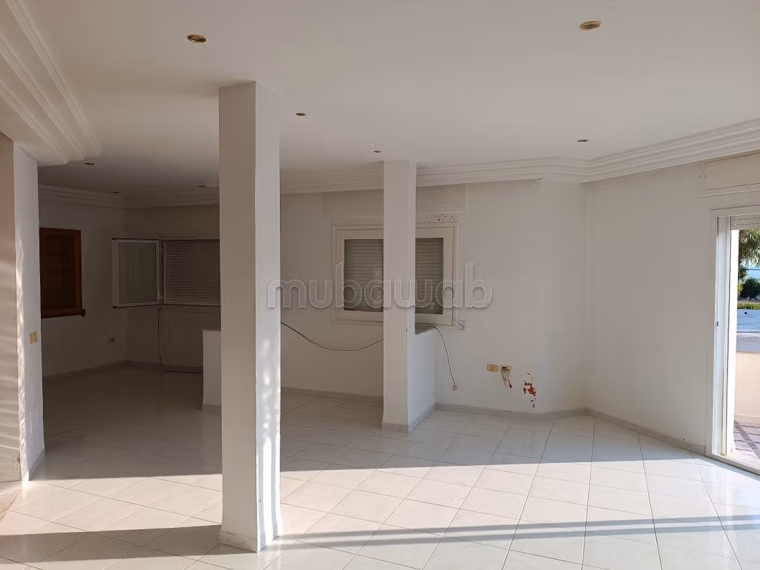 Villa a due piani indipendenti