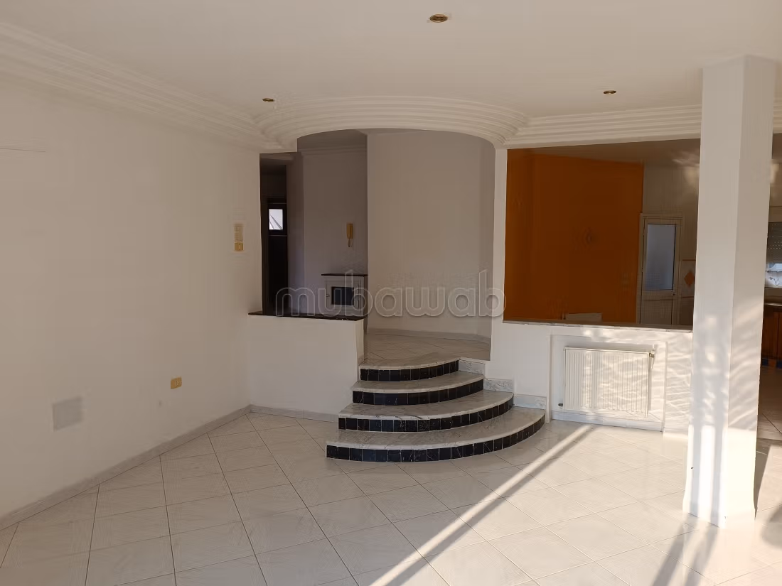 Villa a due piani indipendenti