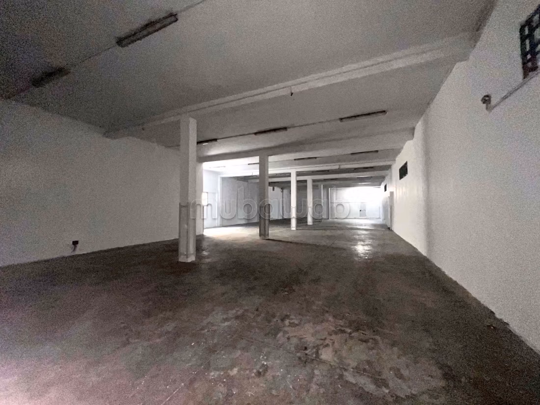 À louer SURFACE 1400m2 à Megrine Sidi Rzig