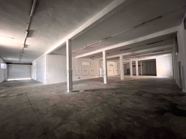 À louer SURFACE 1400m2 à Megrine Sidi Rzig