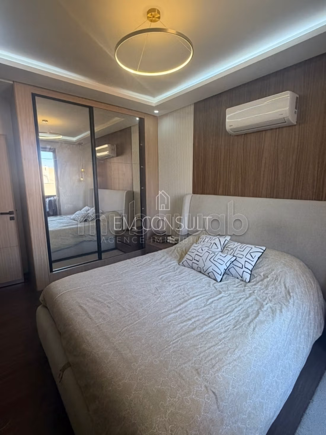 VENTE Appartement 2 chambres Guéliz — 2