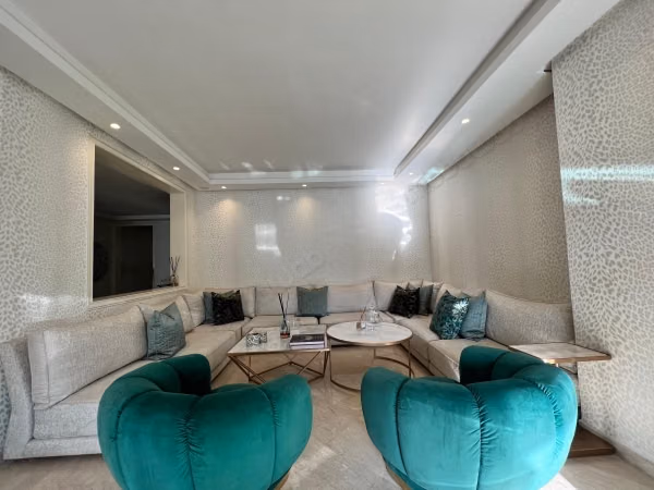Three rooms golden triangle