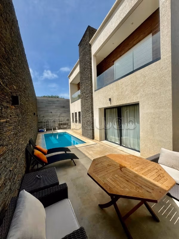 Magnifica villa soleggiata a Harhoura