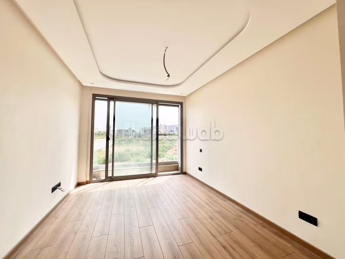 Villa neuve a louer bouskoura