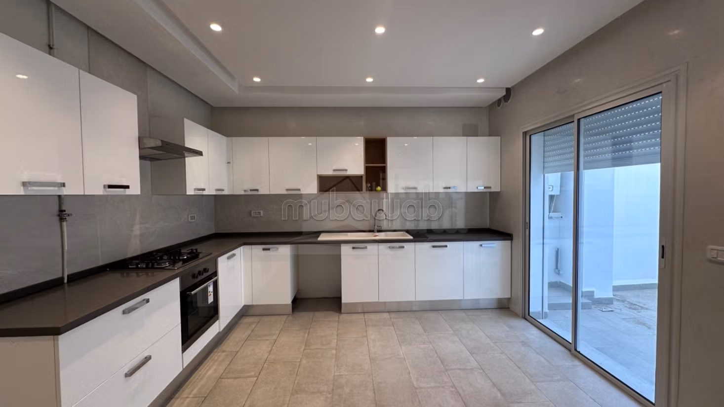 For sale an S2 apartment