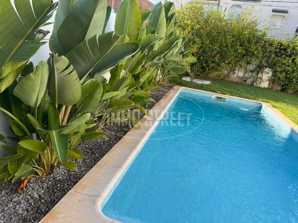 À Louer, Villa Plain Pied avec Piscine – La Marsa Nessim
