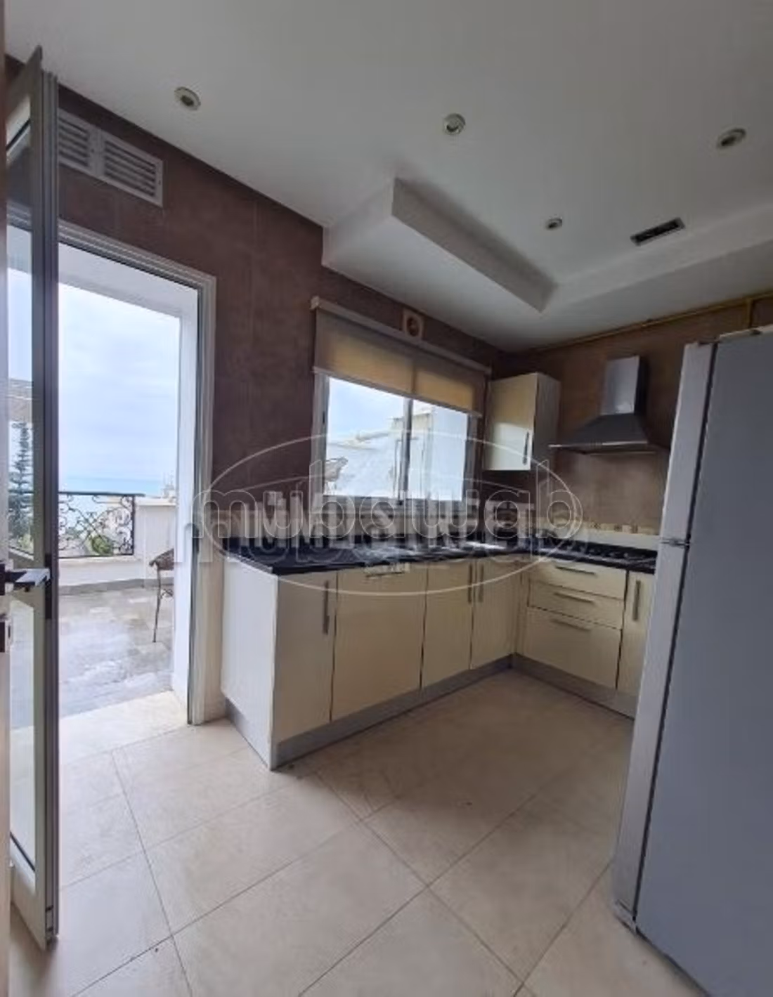 For rent - S2 apartment with sea view in La Marsa Corniche