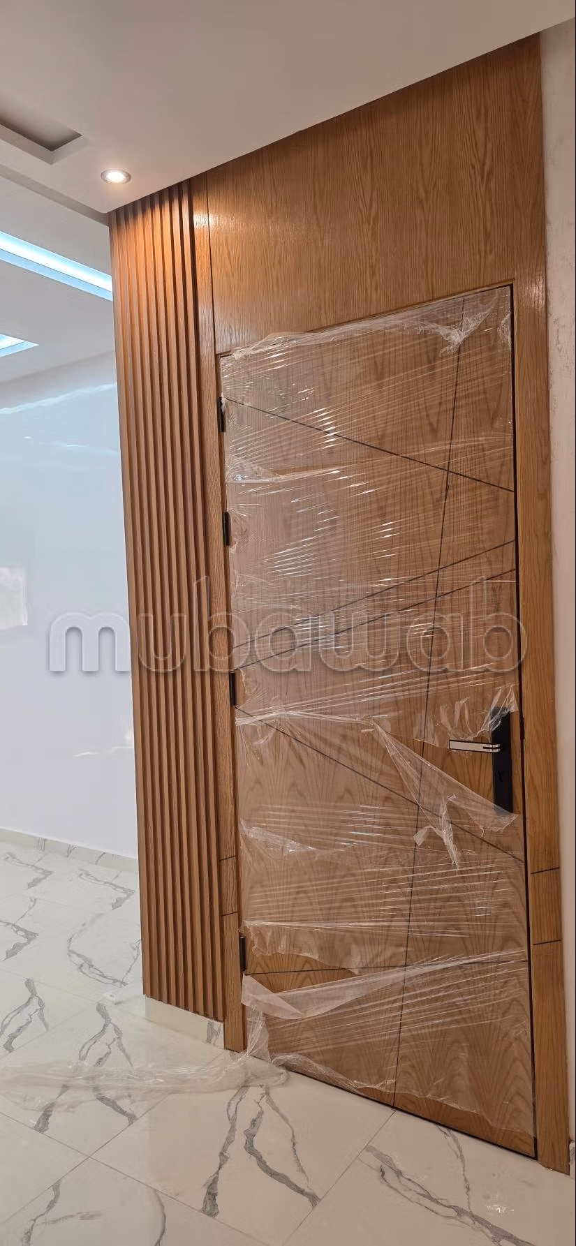 Vente d'un bel appartement à Martil 
voisinage corniche 
7millions subventioné. 
Superficie 82 m²